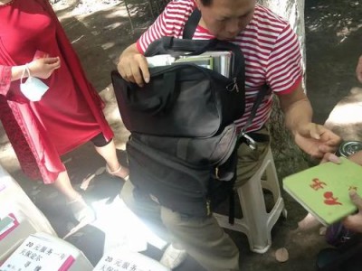 成都上班族小林职业倦怠后，在人民公园重寻生活节奏