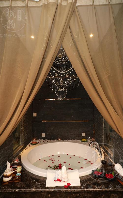 成都桑拿中心_成都耍桑拿_成都桑拿怎么样