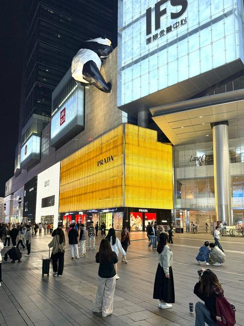 成都娱乐可以玩的地方_成都娱乐场所都关门了吗_成都哪里可以娱乐